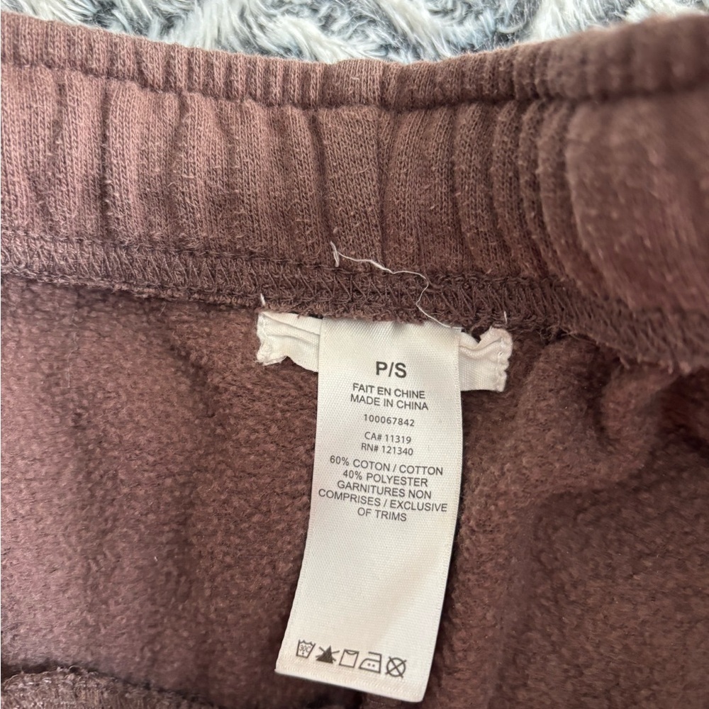 Women’s Garage sweatpants